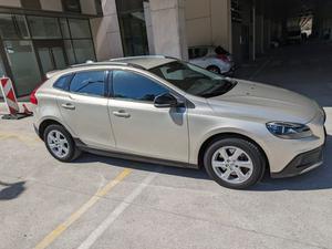 Volvo V40 Cross Country D3 Geartronic